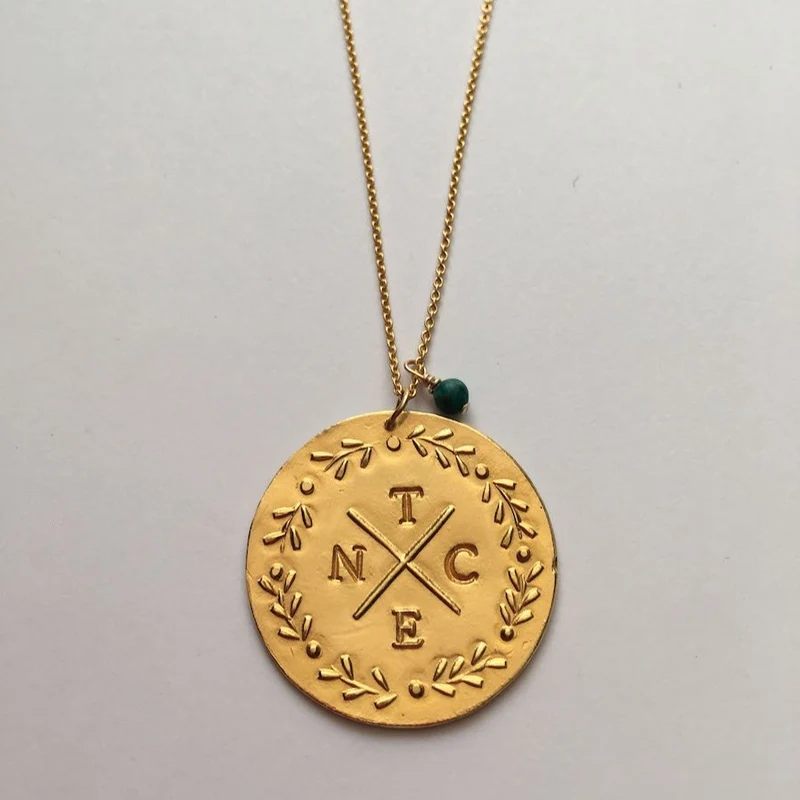 Médaille LAURIERS à personnaliser Chaine fine
