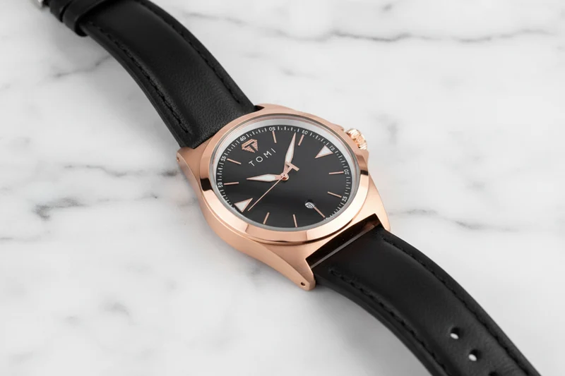 TOMI T-041 Premium Men’s Business Quartz Date Watch