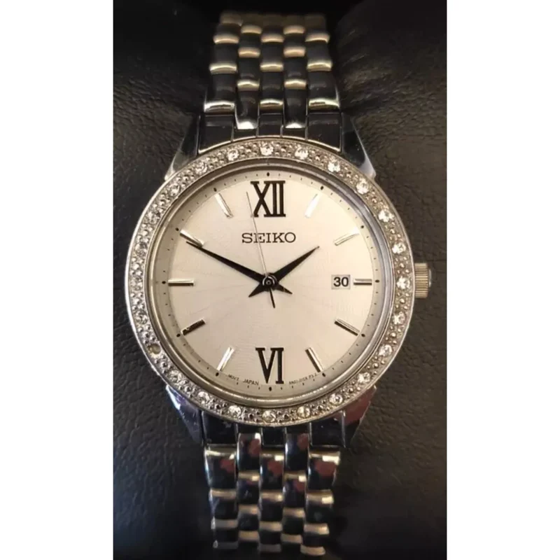 Seiko Ladies Dress Watch Silver Dial Steel Bracelet Jewelled Bezel SUR695P1