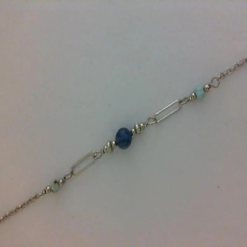 Bracelet simple P. Couleur – Argent 925, pièce de joaillerie au style épuré et neutre