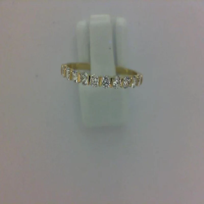 Alliance Demi-Tour Diamants Serti Barrette Moderne Taille Brillant Pavés – Or Jaune 750/1000