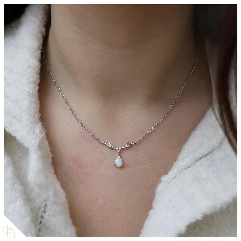 Collier — VIANALA